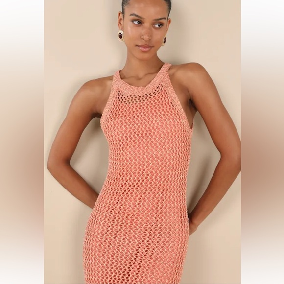 New! Lulu’s Marama Shiny Coral Crochet Sleeveless Fringe Midi Dress - Picture 2 of 10